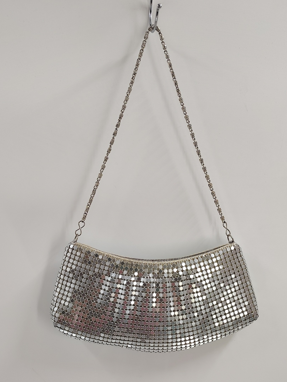 Silver Lightweight Clutch Shoulder Bag Zip Top Chain Strap